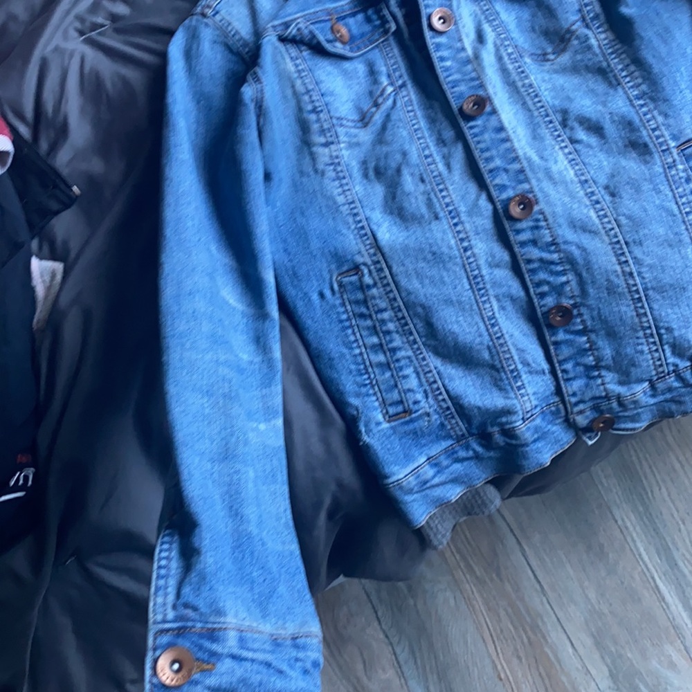 Jean jacket - Picture 3 of 4